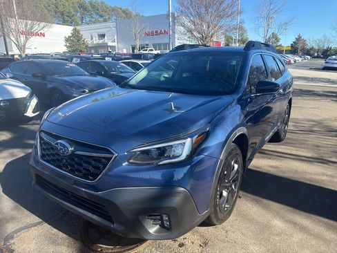 Used 2020 Subaru Outback Onyx Edition XT w/ Popular Package #2 image 3