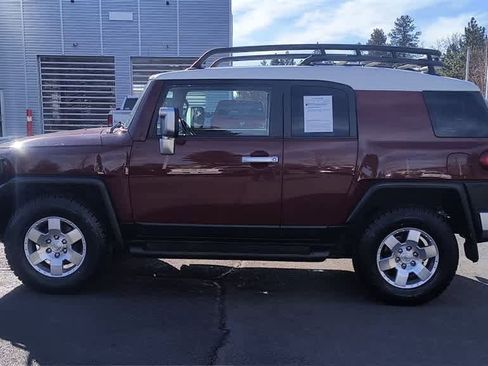 Used 2008 Toyota FJ Cruiser 4WD image 5