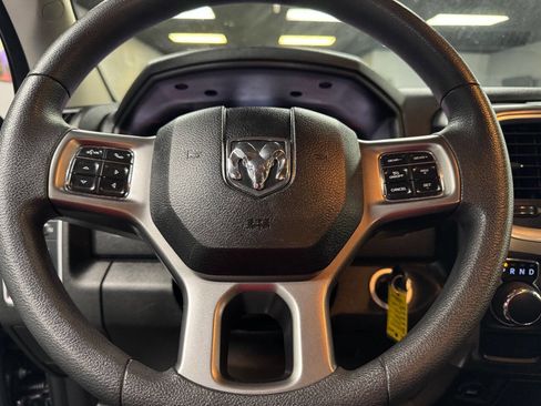 Used 2024 RAM 1500 Classic SLT image 21