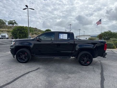 Used 2022 Chevrolet Colorado LT w/ Redline Special Edition image 9