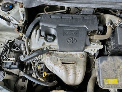 Used 2012 Toyota Camry SE w/ Convenience Pkg FWD image 31