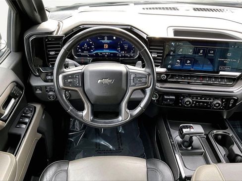 Used 2023 Chevrolet Silverado 1500 ZR2 w/ Technology Package image 5