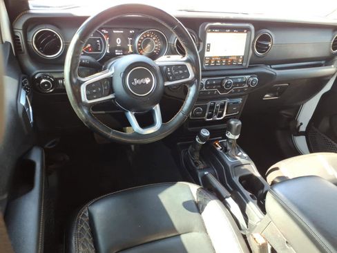 Used 2021 Jeep Wrangler Unlimited Sahara image 14
