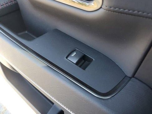 Used 2026 GMC Sierra 2500 AT4X image 13