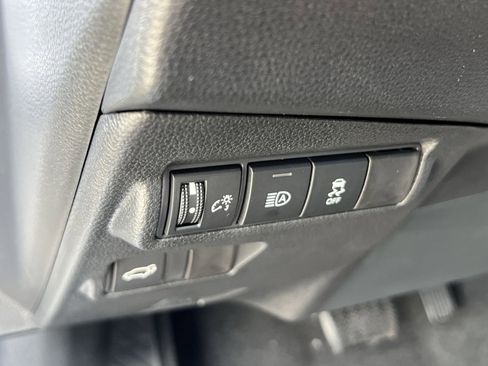 New 2026 Toyota Corolla Cross XLE image 23