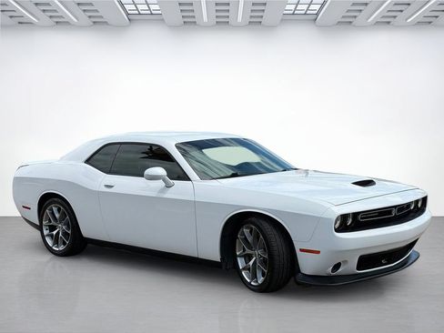 Used 2021 Dodge Challenger GT RWD image 8