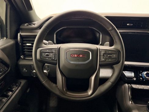 Used 2026 GMC Sierra 1500 AT4 w/ AT4 Preferred Package AWD/4WD image 15