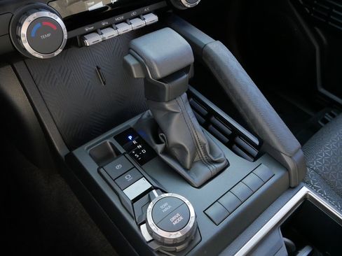 Certified 2025 Toyota 4Runner SR5 image 24