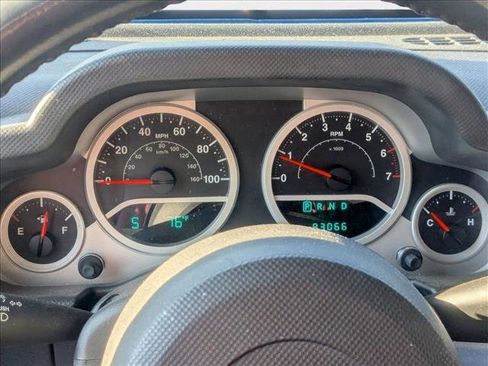 Used 2010 Jeep Wrangler Unlimited Sport image 10