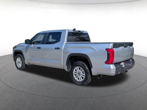 Used 2026 Toyota Tundra SR5 w/ SR5 Convenience Package AWD/4WD image 4