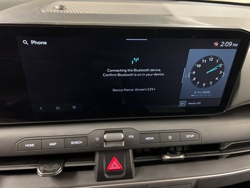 Used 2025 Kia K4 LXS image 10