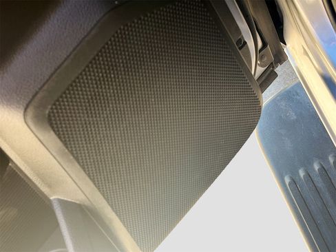 Used 2019 RAM 1500 Classic Warlock w/ Electronics Group image 18