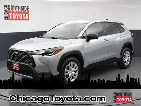 Used 2022 Toyota Corolla Cross L AWD/4WD image 1