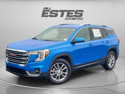 Used 2024 GMC Terrain SLT w/ Infotainment Package II