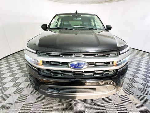 Used 2024 Ford Expedition Max XLT image 8