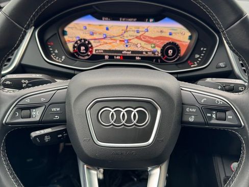 Used 2019 Audi SQ5 Prestige image 13