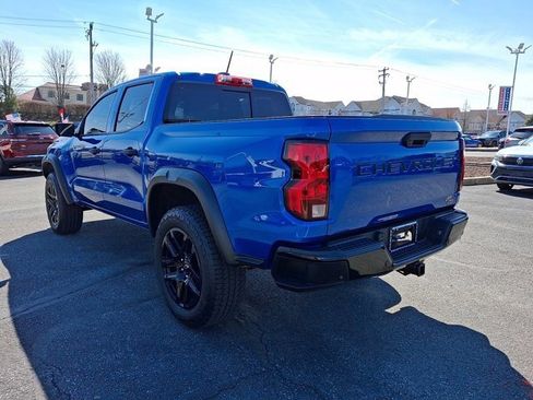 Used 2024 Chevrolet Colorado Trail Boss w/ Technology Package image 4