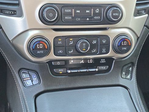 Used 2018 GMC Yukon Denali w/ Denali Ultimate Package AWD/4WD image 31