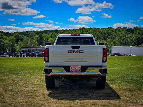 New 2026 GMC Sierra 2500 Pro w/ Convenience Package AWD/4WD image 5