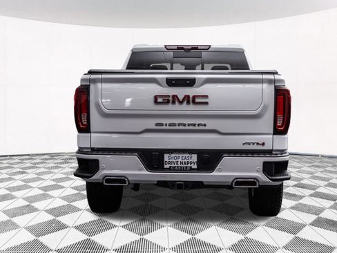 Used 2023 GMC Sierra 1500 AT4 w/ AT4 Premium Package AWD/4WD image 10