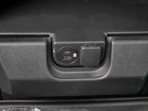 Used 2021 Ford F150 XLT w/ Equipment Group 302A High image 18