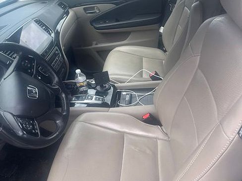 Used 2021 Honda Pilot Elite image 2