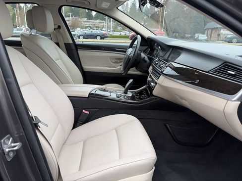 Used 2012 BMW 528i xDrive Sedan AWD/4WD image 21