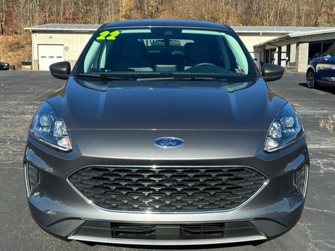 Used 2022 Ford Escape SE w/ Convenience Package AWD/4WD image 2