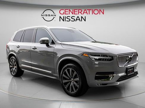 Used 2024 Volvo XC90 B6 Plus image 1