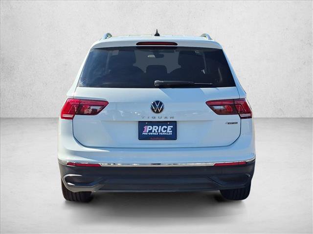 Used 2024 Volkswagen Tiguan SE AWD/4WD image 8