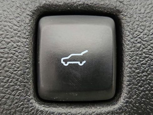 Used 2022 Ford Escape SEL AWD/4WD image 27