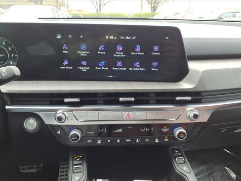 Used 2024 Kia Telluride SX Prestige image 11