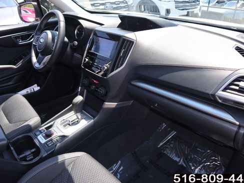 Used 2023 Subaru Forester Premium AWD/4WD image 26