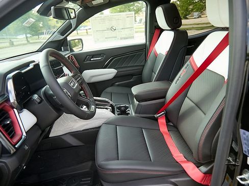 New 2026 GMC Canyon AT4X AWD/4WD image 33