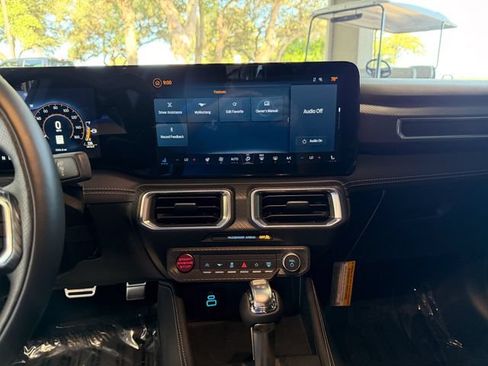 Used 2025 Ford Mustang GT Premium w/ GT Performance Package RWD image 18