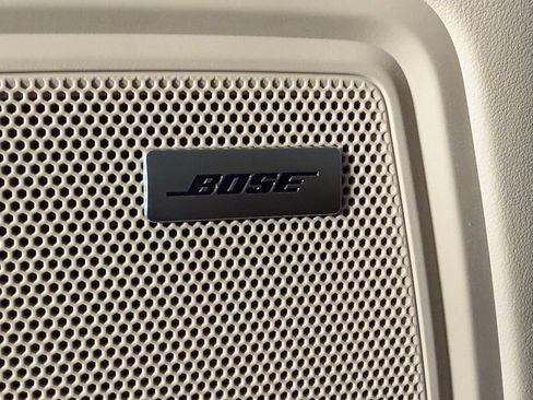 New 2026 Porsche Macan Turbo image 28