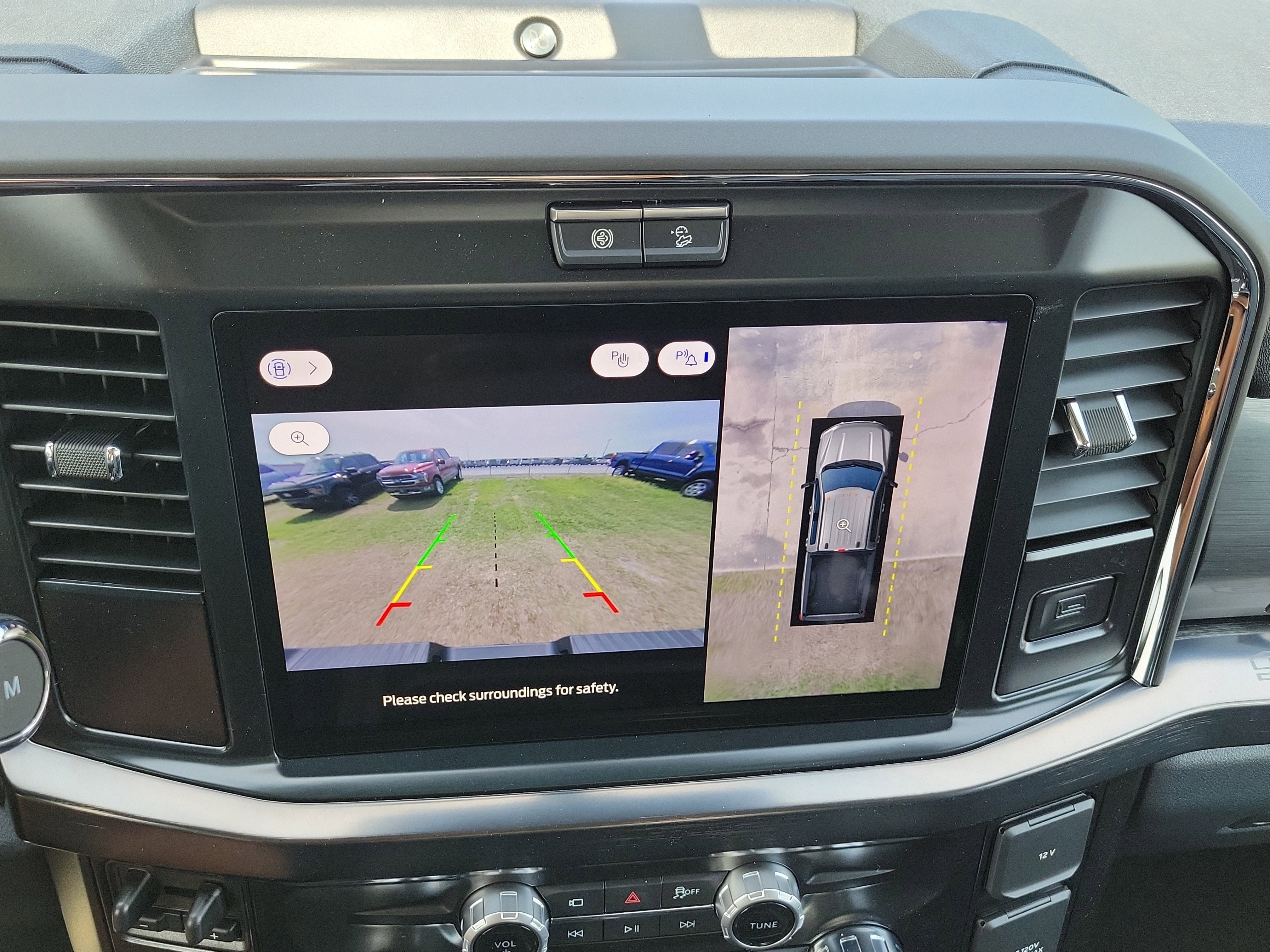 New 2026 Ford F250 Lariat AWD/4WD image 18