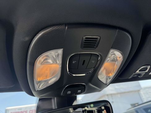 Used 2025 Jeep Compass Limited w/ Sun & Sound Group AWD/4WD image 28