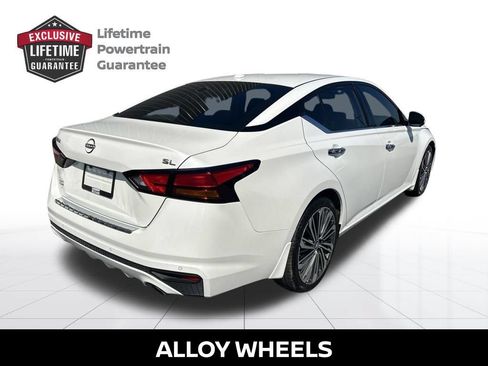 Certified 2023 Nissan Altima 2.5 SL FWD image 7