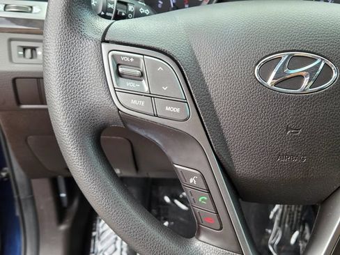 Used 2018 Hyundai Santa Fe Sport w/ 2.4L Value Package 02 FWD image 19