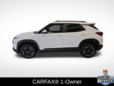 Used 2023 Chevrolet TrailBlazer LT image 2