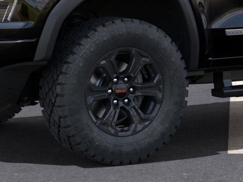 New 2025 GMC Canyon Elevation w/ Convenience Package image 40