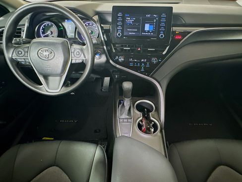 Used 2023 Toyota Camry LE w/ Convenience Package FWD image 27