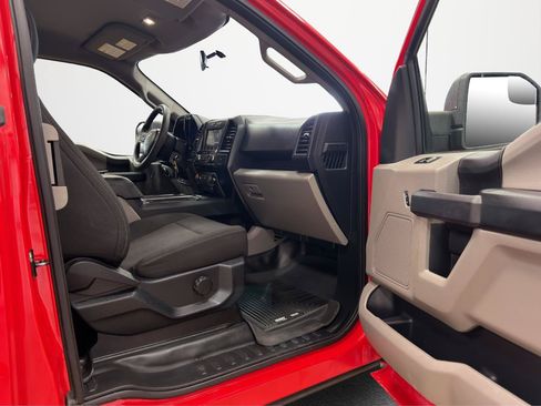 Used 2017 Ford F150 XL w/ Equipment Group 101A Mid RWD image 25