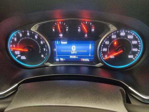 Used 2019 Chevrolet Equinox LT FWD image 23