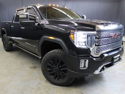 Used 2021 GMC Sierra 2500 Denali w/ Denali Black Diamond Edition