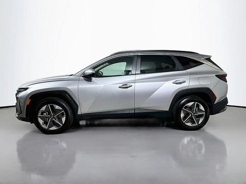 Used 2025 Hyundai Tucson SEL FWD image 4