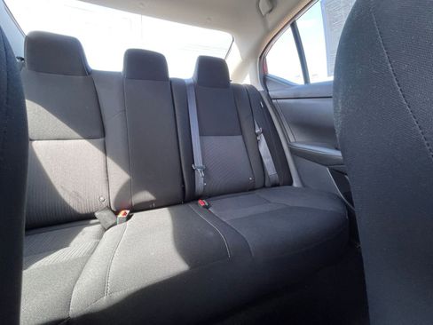 Used 2025 Nissan Sentra SV FWD image 36