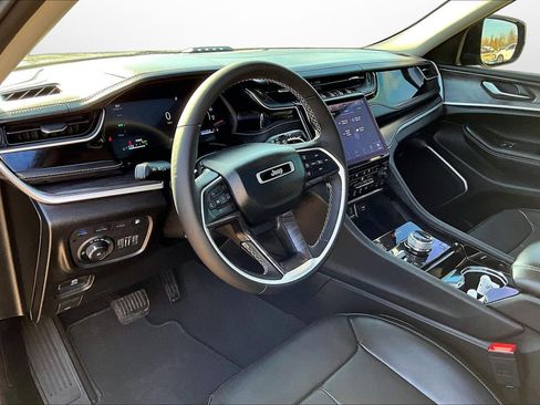 Used 2022 Jeep Grand Cherokee Limited 4xe w/ Luxury Tech Group II image 20