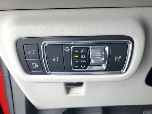 New 2026 Lincoln Nautilus Premier w/ Equipment Group 102A image 14